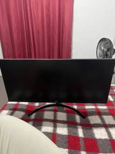 Tela/monitor para retirada de peças
