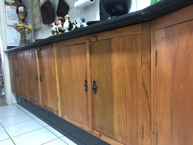 Peça seu orçamento Gabinete de Cozinha Peroba Rosa