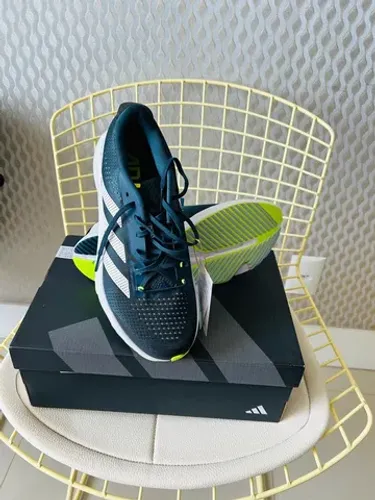 Tênis corrida Adidas Adizero-Tam 40
