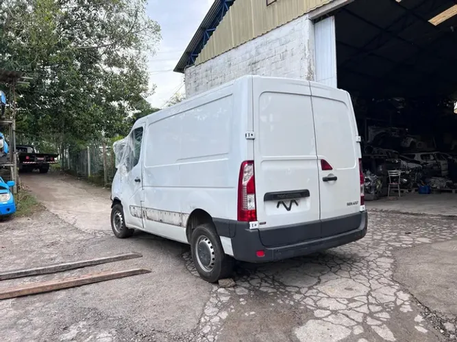 Portas traseiras Renault master 2014-2020