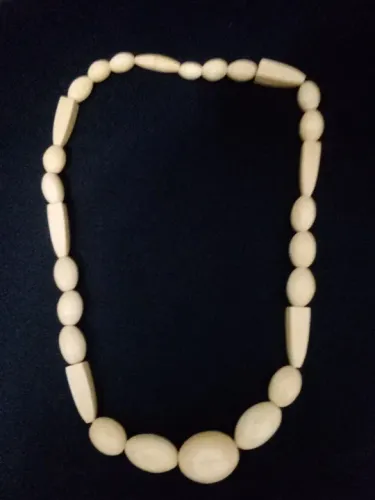 Colar de Marfim Africano.