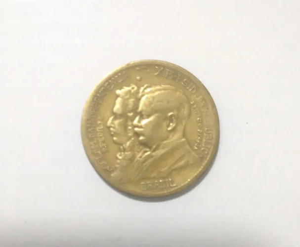 Moeda antiga 1000 réis de 1922 