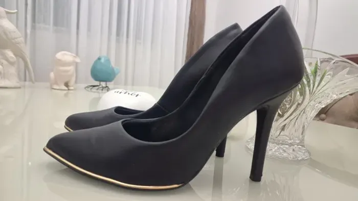 Scarpin Via Marte novo 38