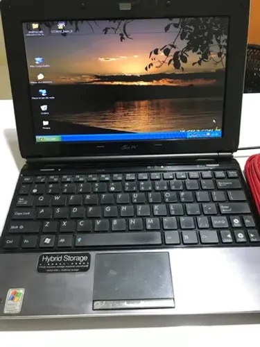Vendo meu netbook usado, nota fiscal, acompanha a case.