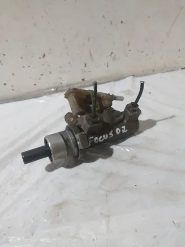 Cilindro mestre Ford focus 2002 