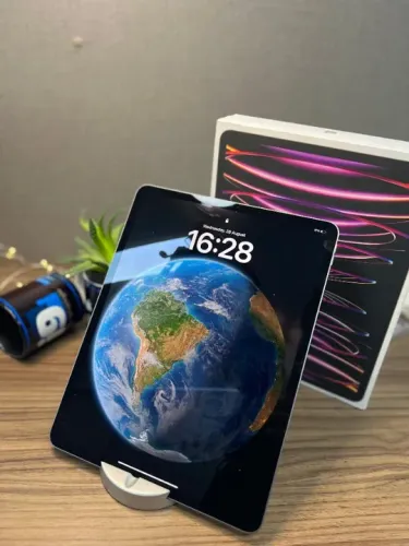 Ipad Pro 12.9 6 Geracao M2 Wi-Fi 256GB (Seminovo, impecável) Garantia Apple ate 2025