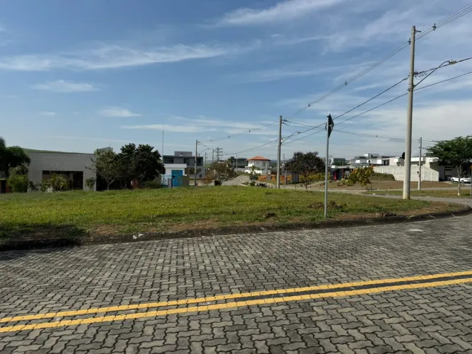 Terreno no Condominio Eco Park Bourbon de 580 m2 em caçapava