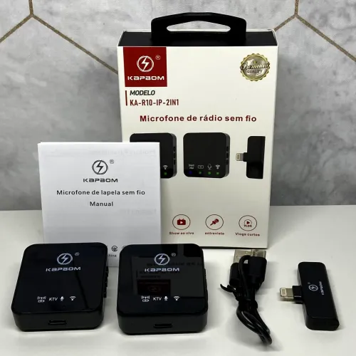 Microfone Sem Fio KAPBOM KA-R10-IP-2IN1 Para Vlogs á vista.