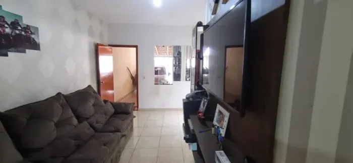 Casa a venda no Riacho Fundo 1, vendo rápido 