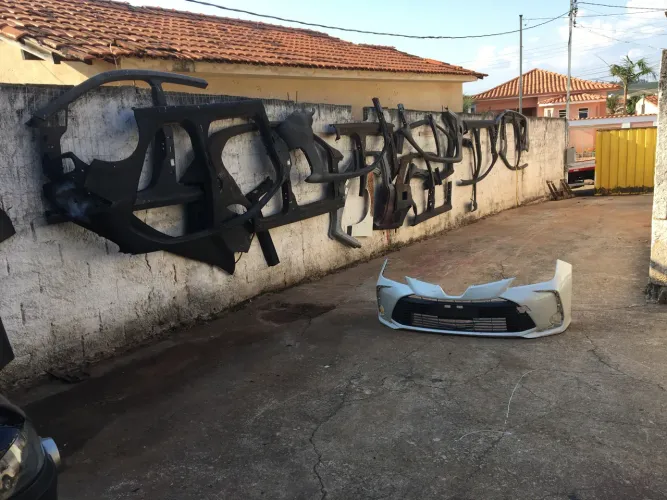 Peças automotivas usadas