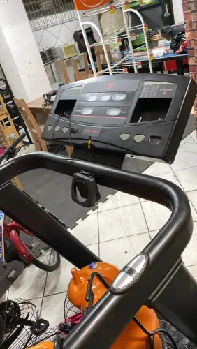 Esteira New Balance Free walk profissional embreei