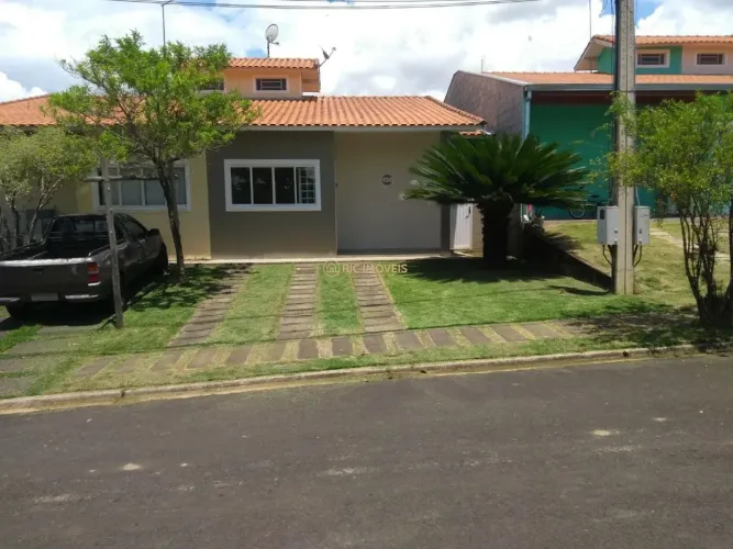 Casa em Condomínio para Venda em Indaiatuba, Jardim Panorama, 2 dormitórios, 1 banheiro, 2