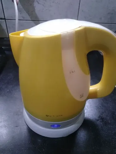 Chaleira Elétrica cadence 1litro