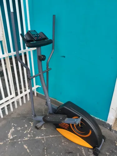 Elíptico Magnético Athletic 12x de R$149 Revisado Com Garantia Entrego Hoje