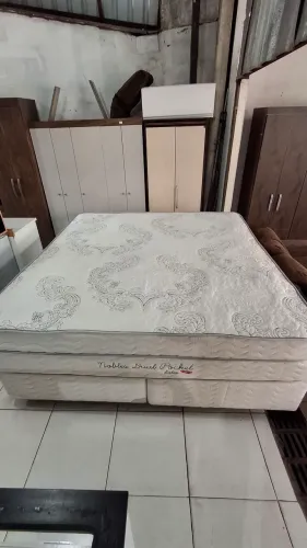 CAMA SUPER KING HERVAL SEMI-NOVA MOLAS ENSACADAS