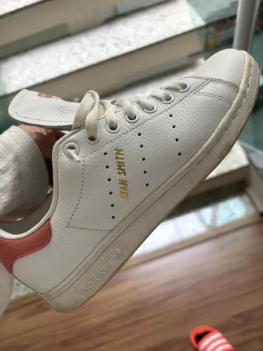 Tênis Adidas Stan Smith  couro 