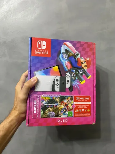 Nintendo Switch OLED Mario Kart 8 Deluxe - Novo e Lacrado