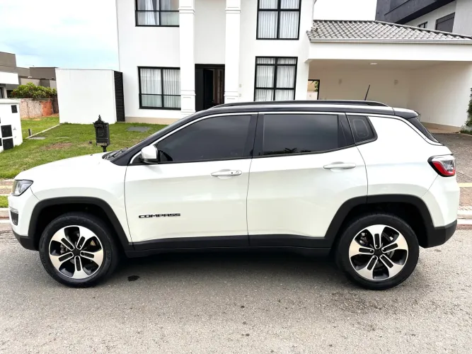 Jeep Compass Longitude 2.0 4X4 Dies. 16V Aut. 2017