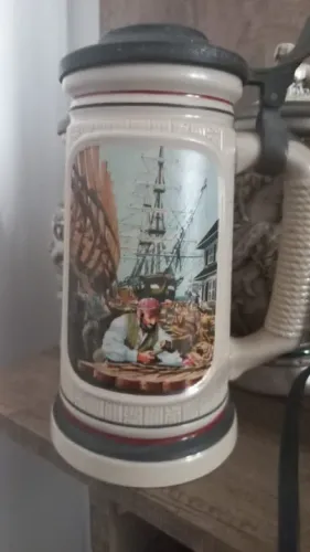 Antiguidade Tankard/caneca P/ Colecionadores Magal/ceramarte (Usado)