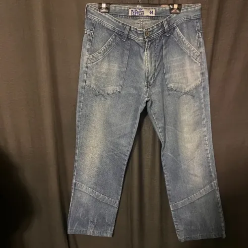 Calça jeans tamanho 44