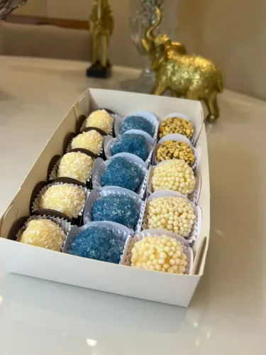 BRIGADEIRO "CAIXA, DELICIOSA".