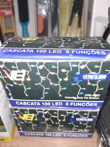 CASCATA 100 LED 8 FUNÇÕES  127/3.8W