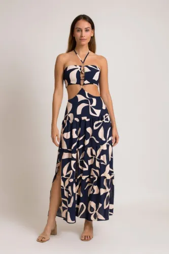 Vestido longo,com alças reguláveis e amarração nas costas