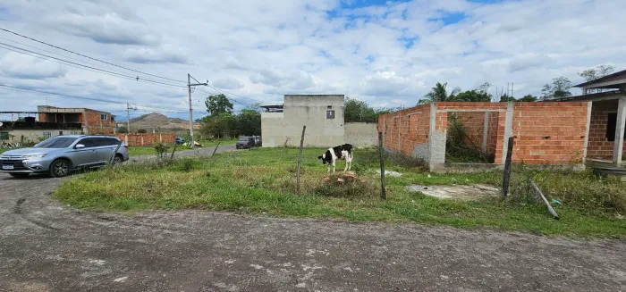 Terreno em fonte limpa seropedica 250m²