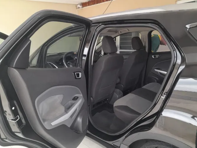 Ford Ecosport Freestyle 1.6 16V Flex 5P 2013