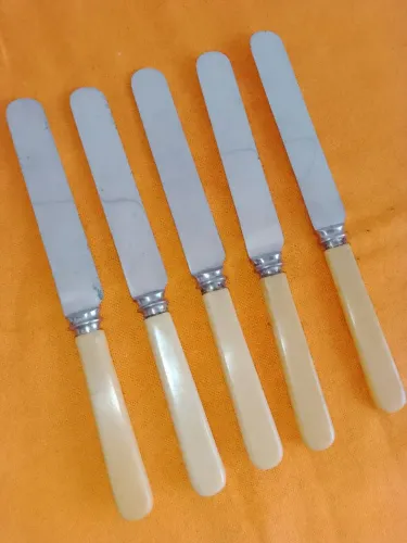 Lot. 05 peças inglesas antigas