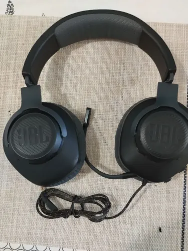 Fones de Ouvido Gamer JBL