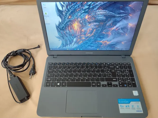 Notebook Samsung i3 de sétima geração 8 de ram e ssd