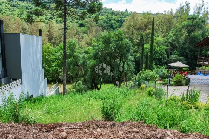 Terreno em condomínio fechado à venda, na Linha 40, Caxias do Sul