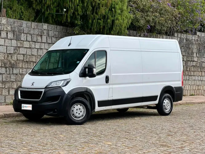 BOXER CARGO 2.2 13M3 BRANCA 2022/2023