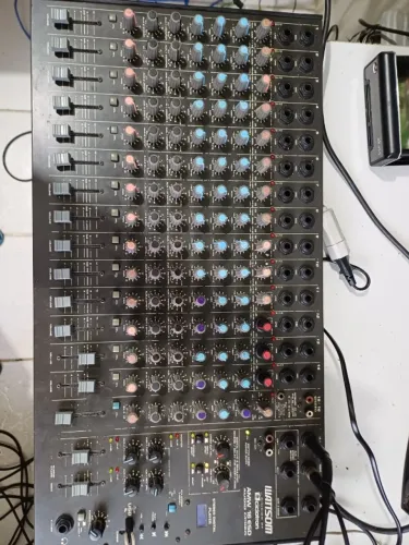mesa de som ciclotron de 16 - e com pendriver - QUASE DE GRAÇA