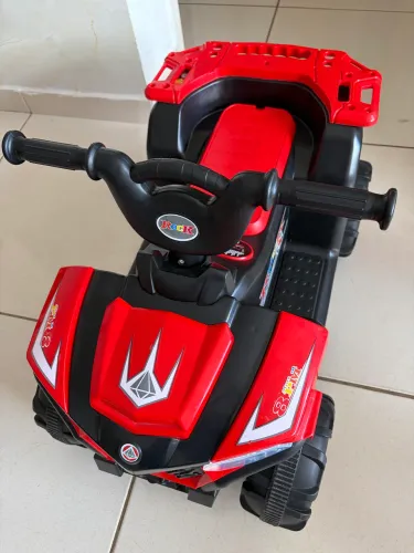 Vende-se quadriciclo