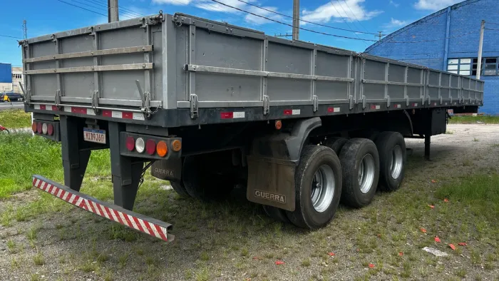 Carreta Librelato com lock de Container