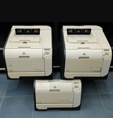 Lote com 3 Impressoras HP modelo cp2025