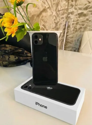 iPhone 11 64GB Preto/ Bateria 100%