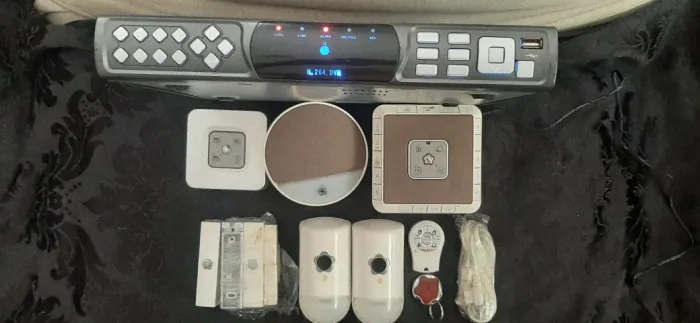 DVR cftv com centrais e 2 duas cameras 