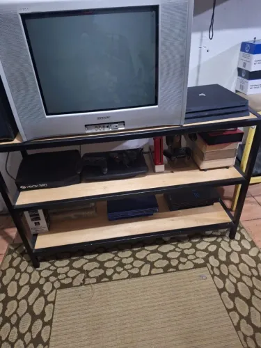 Estante para consoles