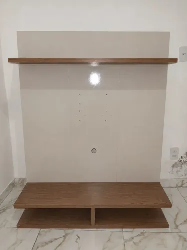 Painel para TV de até 43 polegadas 