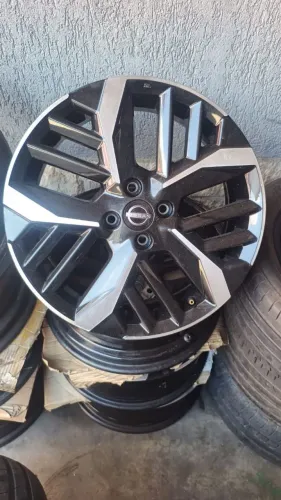 Jogo de Rodas Nissan Versa / kicks Aro 17 