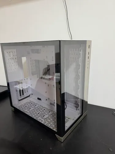 Gabinete Lian Li 011 dinamyc HoF