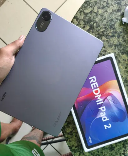 Tablet redmi pad 2, 256gb 8gb de ram, impecável.