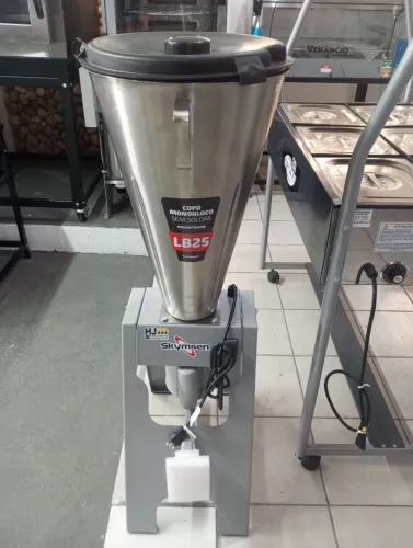 NZ. Liquidificador industrial copo inox com basculante 25 litros Skymsen