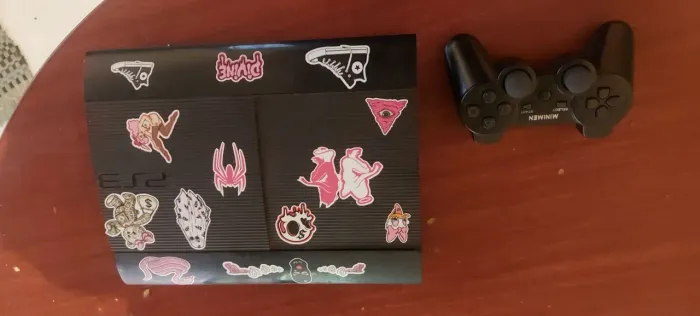 PS3 Super Slim Desbloqueado com vários jogos!