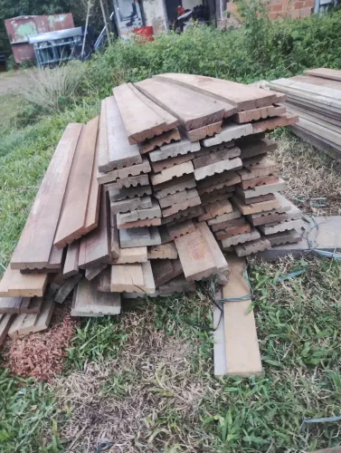 Madeiras/ caixonetes para portas