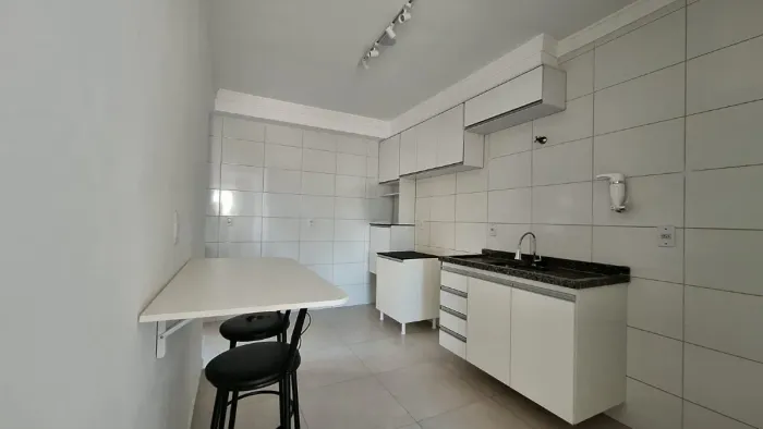 Apartamento para locação em Santa Teresinha com 2 quartos, 43m²