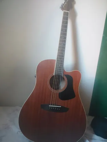 VIOLÃO MICHAEL LAGUNA